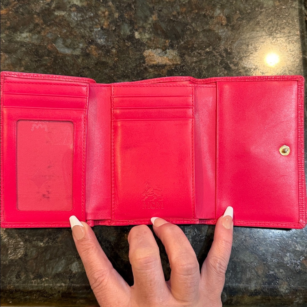 VINTAGE MCM TRIFOLD CHARM WALLET - Picture 5 of 12
